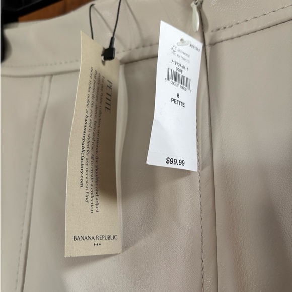 Banana Republic pleather maxi skirt in bone NWT 8P - Picture 2 of 3